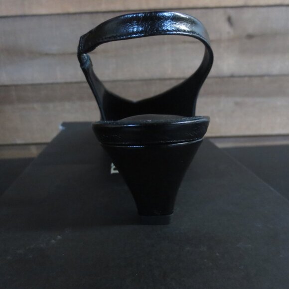 BANANA REPUBLIC SLINGBACK LEATHER PUMP - BLACK - US SIZE 7 - Picture 5 of 9